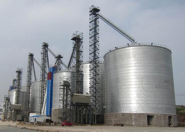 汪清大型钢板库构造参数及水泥储存质量